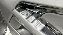 2024 (24) LAND ROVER RANGE ROVER EVOQUE 2.0 D200 Dynamic SE 5dr Auto 4596548