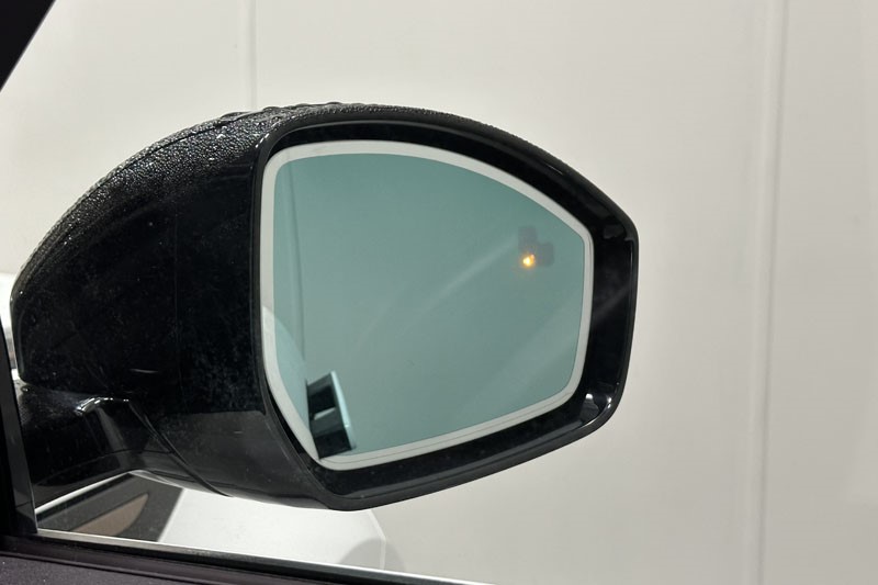 2024 (24) LAND ROVER RANGE ROVER EVOQUE 2.0 D200 Dynamic SE 5dr Auto 4596551