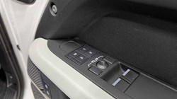 2023 (23) LAND ROVER COMMERCIAL DEFENDER 3.0 D250 Hard Top SE Auto 4588483