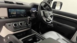 2023 (23) LAND ROVER COMMERCIAL DEFENDER 3.0 D250 Hard Top SE Auto 4588506