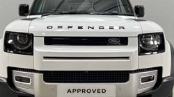 2023 (23) LAND ROVER COMMERCIAL DEFENDER 3.0 D250 Hard Top SE Auto 4588522