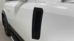 2023 (23) LAND ROVER COMMERCIAL DEFENDER 3.0 D250 Hard Top SE Auto 4588518