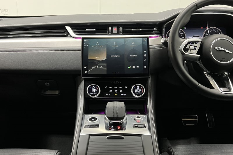 2023 (73) JAGUAR F-PACE 2.0 P400e R-Dynamic SE Black 5dr Auto AWD 4698809