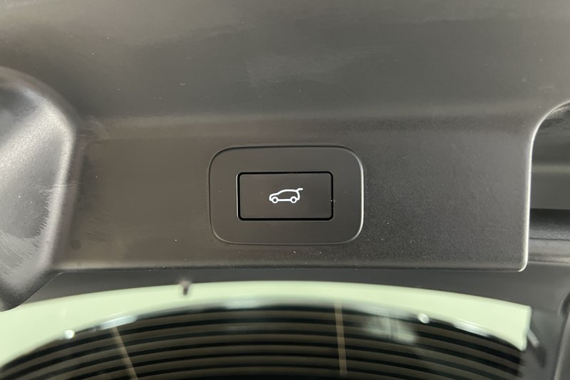 2023 (73) JAGUAR F-PACE 2.0 P400e R-Dynamic SE Black 5dr Auto AWD 4698843