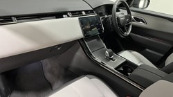 2024 (24) LAND ROVER RANGE ROVER VELAR 2.0 D200 MHEV Dynamic SE 5dr Auto 4671438