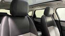 2024 (24) LAND ROVER RANGE ROVER VELAR 2.0 D200 MHEV Dynamic SE 5dr Auto 4671423