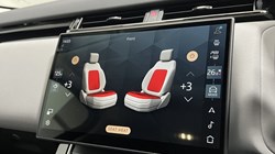 2024 (24) LAND ROVER RANGE ROVER VELAR 2.0 D200 MHEV Dynamic SE 5dr Auto 4671437