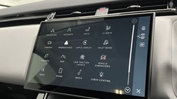 2024 (24) LAND ROVER RANGE ROVER VELAR 2.0 D200 MHEV Dynamic SE 5dr Auto 4671435