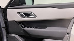 2024 (24) LAND ROVER RANGE ROVER VELAR 2.0 D200 MHEV Dynamic SE 5dr Auto 4671417