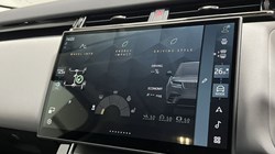 2024 (24) LAND ROVER RANGE ROVER VELAR 2.0 D200 MHEV Dynamic SE 5dr Auto 4671434
