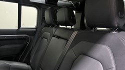 2022 (72) LAND ROVER DEFENDER 3.0 D250 X-Dynamic SE 110 5dr Auto 4603212