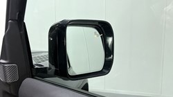 2022 (72) LAND ROVER DEFENDER 3.0 D250 X-Dynamic SE 110 5dr Auto 4603186