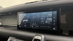 2022 (72) LAND ROVER DEFENDER 3.0 D250 X-Dynamic SE 110 5dr Auto 4603200