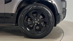 2022 (72) LAND ROVER DEFENDER 3.0 D250 X-Dynamic SE 110 5dr Auto 4602506