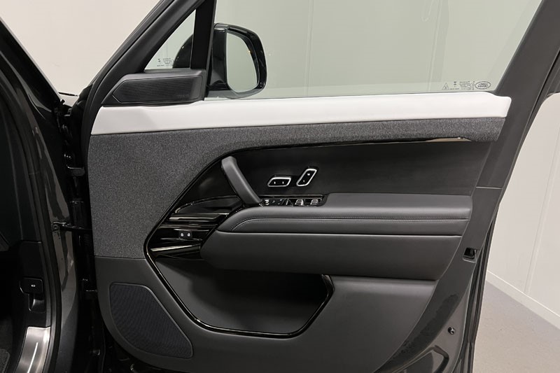 2025 (75) LAND ROVER RANGE ROVER SPORT 3.0 D350 Autobiography 5dr Auto 4951178