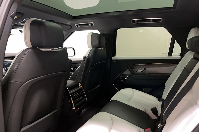 2025 (75) LAND ROVER RANGE ROVER SPORT 3.0 D300 Dynamic SE 5dr Auto 5325398