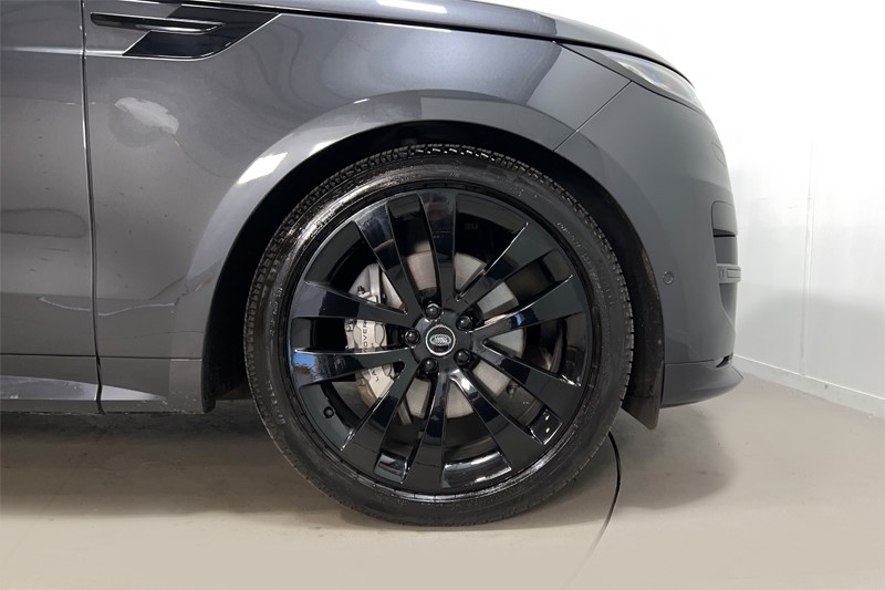 2025 (75) LAND ROVER RANGE ROVER SPORT 3.0 D300 Dynamic SE 5dr Auto 5325370