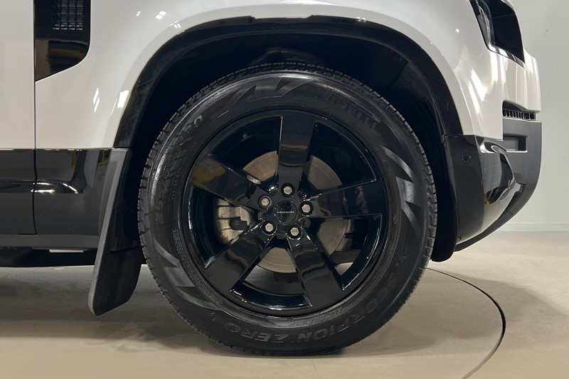 2025 (75) LAND ROVER DEFENDER 3.0 D250 X-Dynamic SE 110 5dr Auto 5320261