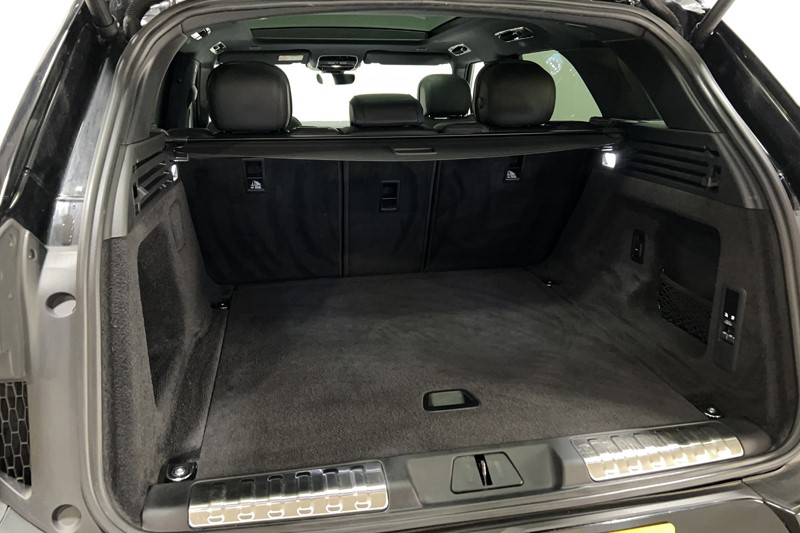 2025 (75) LAND ROVER RANGE ROVER SPORT 3.0 D250 Dynamic SE 5dr Auto 5292099