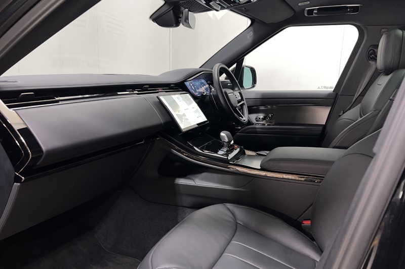 2025 (75) LAND ROVER RANGE ROVER SPORT 3.0 D250 Dynamic SE 5dr Auto 5292089