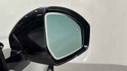 2025 (75) LAND ROVER RANGE ROVER EVOQUE 2.0 D200 Dynamic SE 5dr Auto 5294102