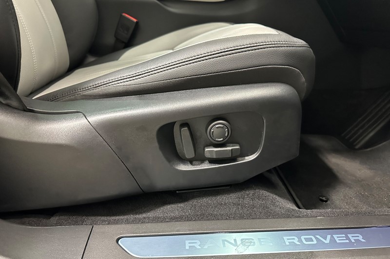 2025 (75) LAND ROVER RANGE ROVER EVOQUE 2.0 D200 Dynamic SE 5dr Auto 5294103