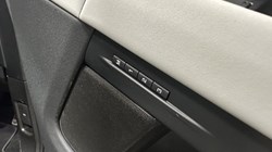 2025 (75) LAND ROVER RANGE ROVER EVOQUE 2.0 D200 Dynamic SE 5dr Auto 5294099