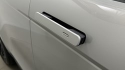 2025 (75) LAND ROVER RANGE ROVER EVOQUE 2.0 D200 Dynamic SE 5dr Auto 5294138