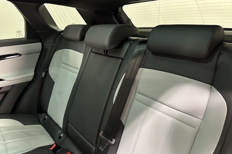 2025 (75) LAND ROVER RANGE ROVER EVOQUE 2.0 D200 Dynamic SE 5dr Auto 5294128