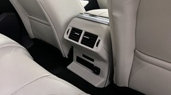 2022 (22) LAND ROVER RANGE ROVER VELAR 2.0 D200 R-Dynamic S 5dr Auto 4655702