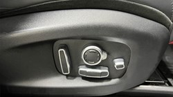 2021 (21) LAND ROVER RANGE ROVER SPORT 5.0 P575 S/C SVR Carbon Edition 5dr Auto 4789460