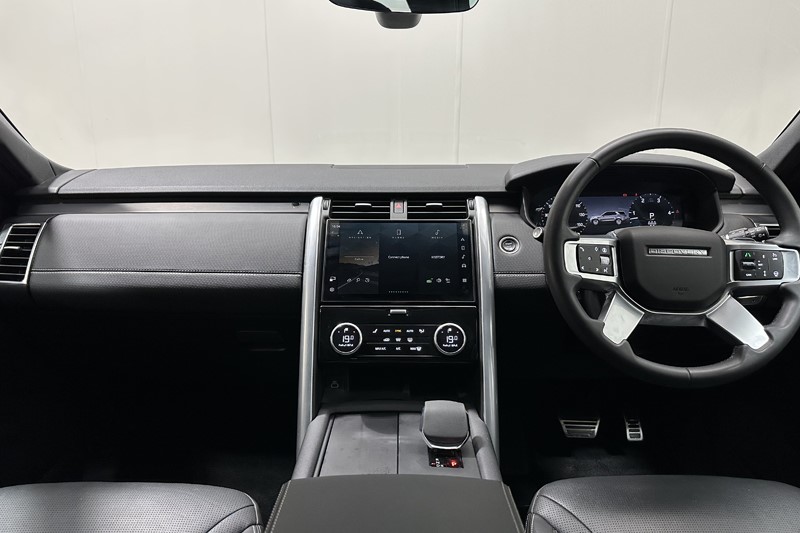 2023 (73) LAND ROVER DISCOVERY 3.0 D300 Dynamic SE 5dr Auto 5137232