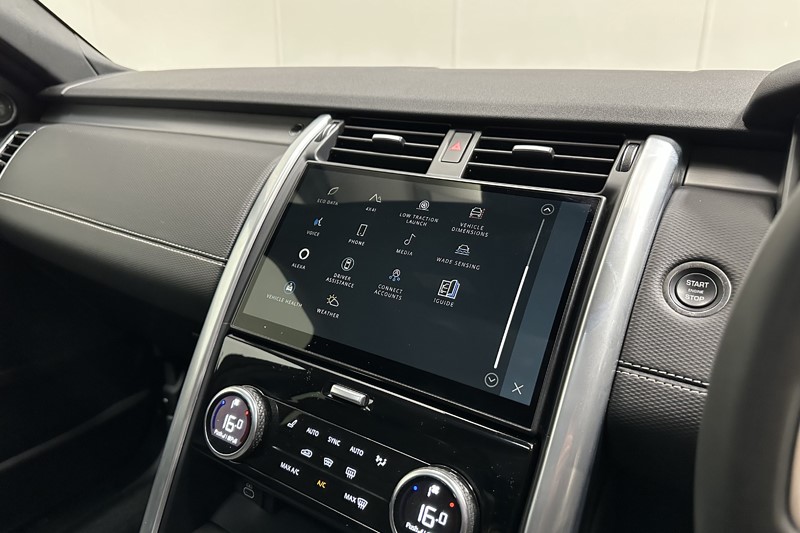 2023 (73) LAND ROVER DISCOVERY 3.0 D300 Dynamic SE 5dr Auto 5137256