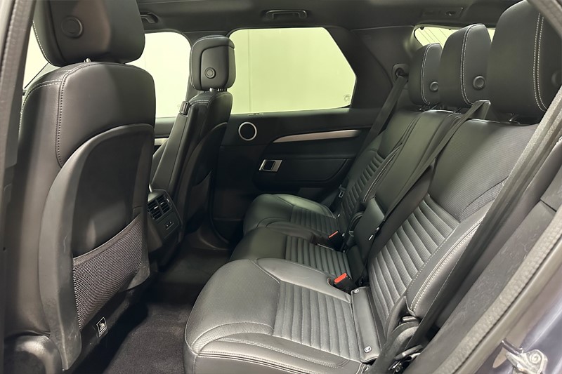 2023 (73) LAND ROVER DISCOVERY 3.0 D300 Dynamic SE 5dr Auto 5137226