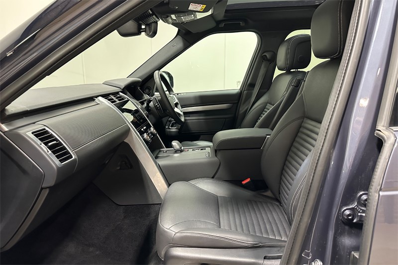 2023 (73) LAND ROVER DISCOVERY 3.0 D300 Dynamic SE 5dr Auto 5137225