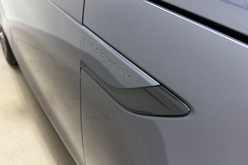 2023 (73) LAND ROVER DISCOVERY 3.0 D300 Dynamic SE 5dr Auto 5137275