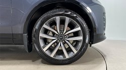 2023 (73) LAND ROVER DISCOVERY 3.0 D300 Dynamic SE 5dr Auto 5137230