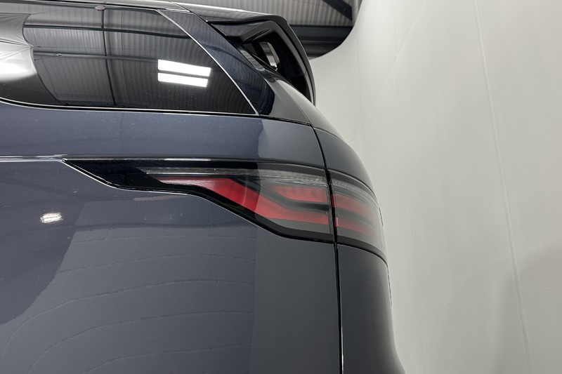 2023 (73) LAND ROVER DISCOVERY 3.0 D300 Dynamic SE 5dr Auto 5137271