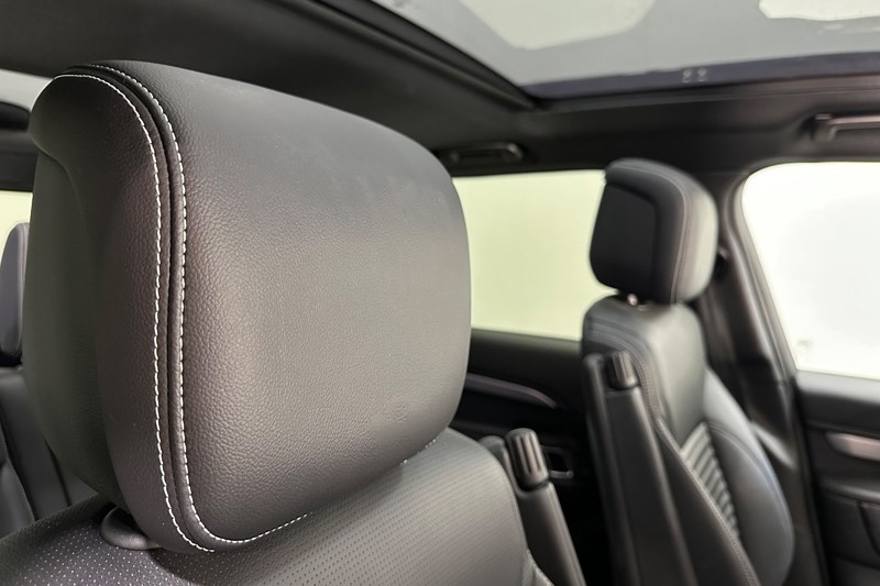 2023 (73) LAND ROVER DISCOVERY 3.0 D300 Dynamic SE 5dr Auto 5137242