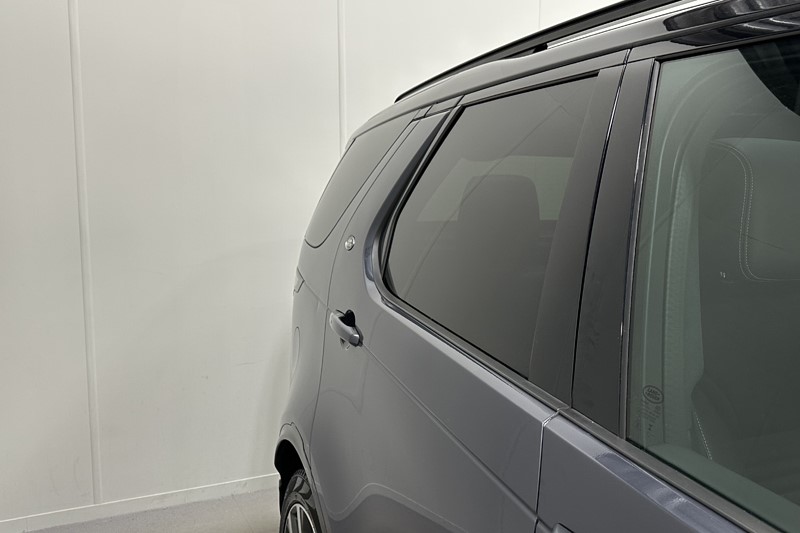 2023 (73) LAND ROVER DISCOVERY 3.0 D300 Dynamic SE 5dr Auto 5137273