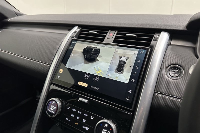 2023 (73) LAND ROVER DISCOVERY 3.0 D300 Dynamic SE 5dr Auto 5137252