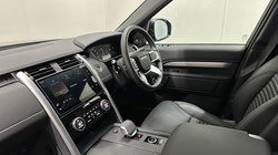 2023 (73) LAND ROVER DISCOVERY 3.0 D300 Dynamic SE 5dr Auto 5137260