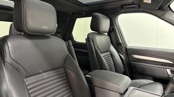 2023 (73) LAND ROVER DISCOVERY 3.0 D300 Dynamic SE 5dr Auto 5137241