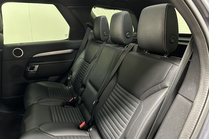 2023 (73) LAND ROVER DISCOVERY 3.0 D300 Dynamic SE 5dr Auto 5137262