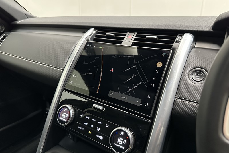 2023 (73) LAND ROVER DISCOVERY 3.0 D300 Dynamic SE 5dr Auto 5137254