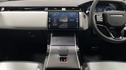2025 (75) LAND ROVER RANGE ROVER VELAR 2.0 D200 MHEV Dynamic SE 5dr Auto 5422761