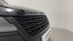 2025 (75) LAND ROVER RANGE ROVER VELAR 2.0 D200 MHEV Dynamic SE 5dr Auto 5422803