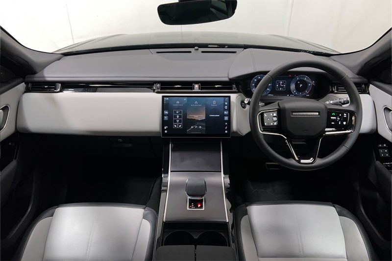 2025 (75) LAND ROVER RANGE ROVER VELAR 2.0 D200 MHEV Dynamic SE 5dr Auto 5422760