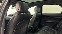 2020 (20) JAGUAR F-PACE 3.0d V6 300 Sport 5dr Auto AWD 4691707