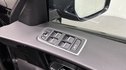 2020 (20) JAGUAR F-PACE 3.0d V6 300 Sport 5dr Auto AWD 4691685